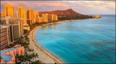 Sur quelle île de Hawaï trouve-t-on sa capitale Honolulu ?