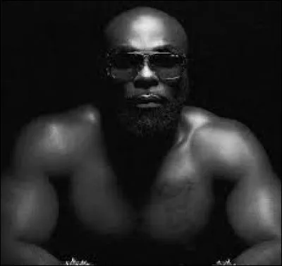 Quel est le nom de ce rappeur français ?