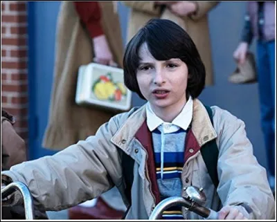 Quel est le prénom de Onze donné par Mike ?