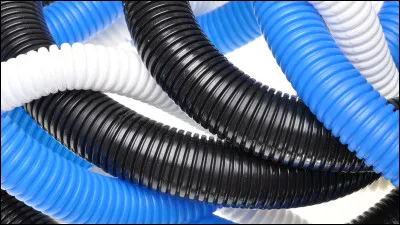 Comment se nomme cette protection de fils encastrées dans les cloisons ou les murs ?