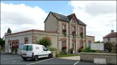 Ancienne commune des Pays-de-la-Loire, dans l'arrondissement de Saumur, Tancoigné se situe dans le département ...