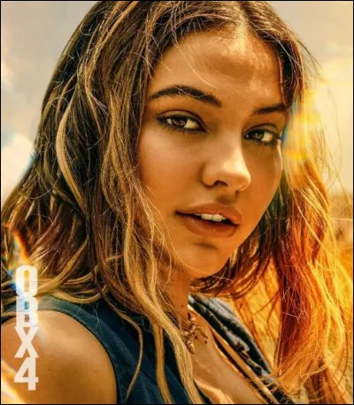 A quelle série Netflix fait référence ce poster ? Avec le personnage de Sarah Cameron.