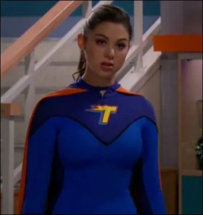 Comment s'appelle le petit copain de Phoebe ?