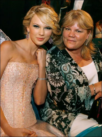 Quel est le nom de sa mère ?