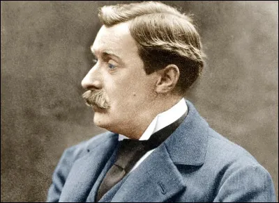 Qui est cet humoriste, auteur de cette citation : ''Inspecteur des imp&ocirc;ts : Fonctionnaire tatillon charg&eacute; d'emb&ecirc;ter les contribuables contre un salaire pay&eacute; par les contribuables.'' ?