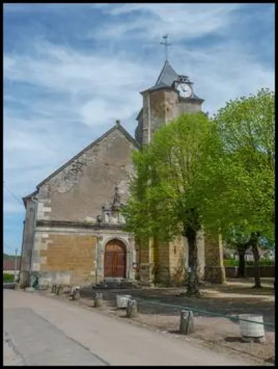 Voici, dans la Nièvre, un village bien hospitalier :