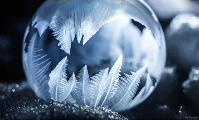 Quel nom donne-t-on à la température la plus basse possible, calculée à -273,15 °C ?