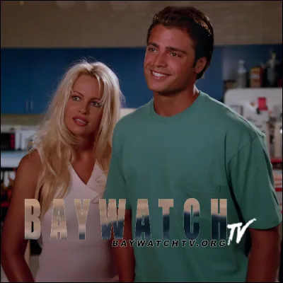 Combien d'épisodes "Alerte à Malibu" compte-t-elle au total ?