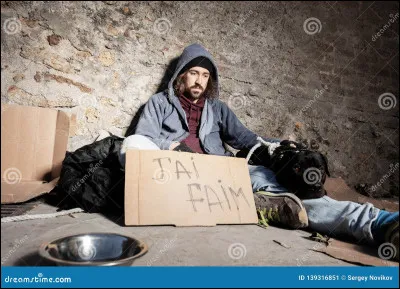 Quand tu vois un SDF dans la rue, tu...