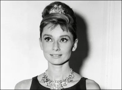 Quelle maladie faillit l'emporter quelques semaines après sa naissance ?