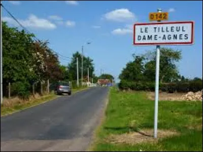 Notre balade prend fin à l'entrée de Tilleul-Dame-Agnès. Village de l'ancienne région Haute-Normandie, il se situe dans le département ...