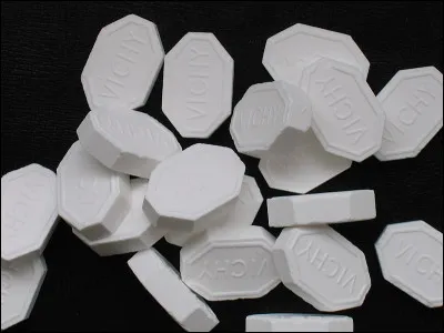 Complétez le titre de la chanson de Boby Lapointe, "Aragon et..."