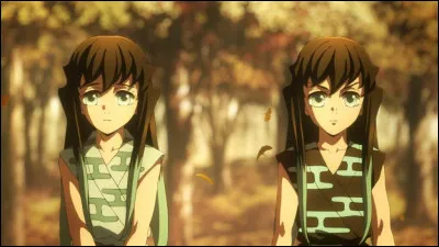 Avec qui est-il resté ?