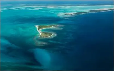 Quel océan borde les Kiribati ?