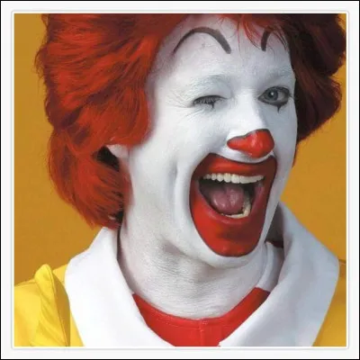 Quel célèbre clown est la mascotte de la chaîne de restauration rapide McDonald's ?