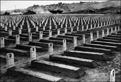 Combien de morts environ la Seconde Guerre mondiale a-t-elle causés ?