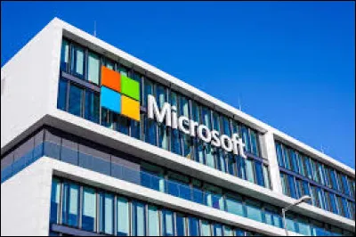 Qui est considéré comme le fondateur de Microsoft ?