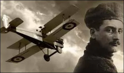 Dans quelle ville réunionnaise naquirent, notamment, l'aviateur Roland Garros et l'homme politique Raymond Barre ?