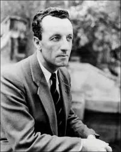 À Rochefort-sur-Mer un lycée porte le nom de Merleau Ponty, qui était ce personnage ?