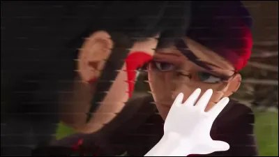 Bug Noire accède au repaire de Monarque, en compagnie de Nathalie. Quel Kwami semble se méfier de Nathalie ?