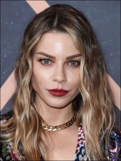 Quel métier exerce Chloé Decker dans la série ?