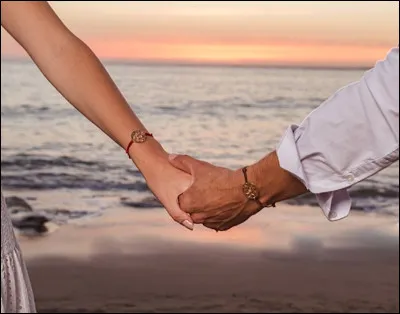 Ta meilleure amie se met en couple et t'abandonne complètement ; comment réagis-tu ?