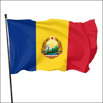 Pourquoi peut-on dire que la Roumanie menait une politique plus indépendante vis-à-vis de l'URSS par rapport aux autres pays d'Europe de l'Est ?