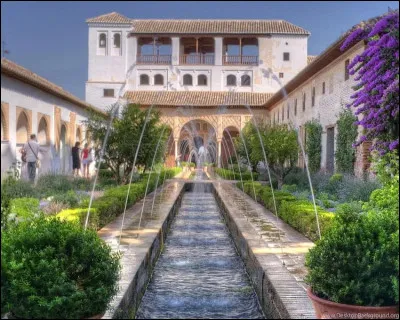 Que peut-on visiter à Grenade ?