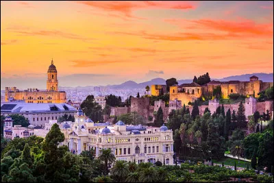 Quel est le nom du vin doux andalou ?