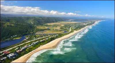 Quoi de plus agréable que de conduire au bord de l'océan, à travers les plus beaux paysages sud-africains ? Quel est le nom de cet itinéraire ?