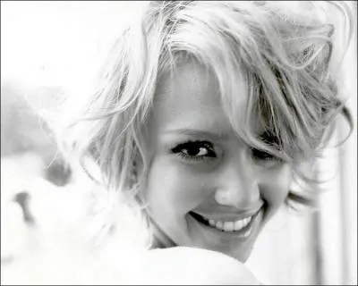 Jessica Alba ne joue pas :