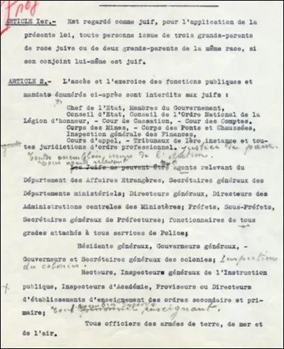 Quelle loi antisémite est promulguée par le régime de Vichy, abolie ensuite par l'ordonnance du 9 août 1944 ?