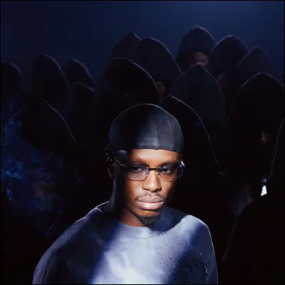 Complète les paroles de "Faf" : 
"Sheitana t'a pris tes fafs (Fafs) et moi je lui casse son cur (Cur)
J'savais ce que j'avais à faire, j'demandais pas de l'aide quand j'étais...".