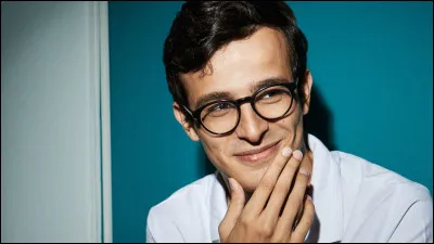 P - Qui est ce jeune prodige, champion du jeu télévisé "Les 12 coups de midi" et est devenu célèbre pour sa mémoire et sa culture exceptionnelle ?