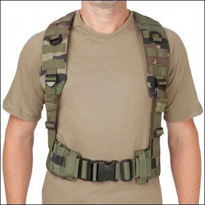 Ne me quitte pas, Madeleine, il nous faut regarder les bigotes sur la place !