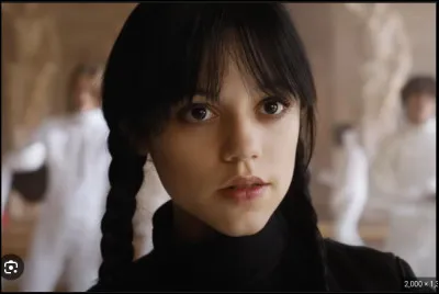 Mercredi aime-t-elle Tyler ?