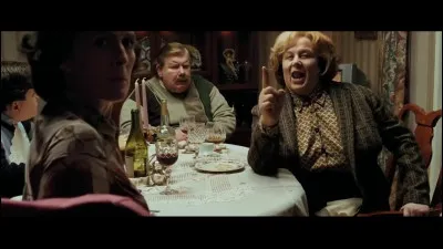 Dans le 3, Harry est en colère contre la tante Marge. Que dit-il ?