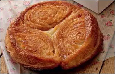 Quels sont les ingrédients principaux du kouign-amann traditionnel ?