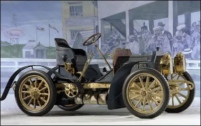 Quel est le fabricant de ce modèle allemand nommé Simplex en 1902 ?