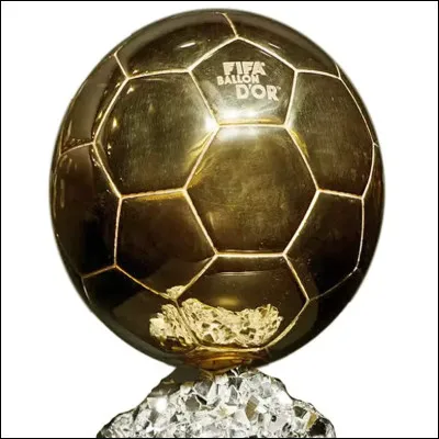 Le Ballon d'Or 2024 du football a été décerné au footballeur brésilien Vinicius Junior.