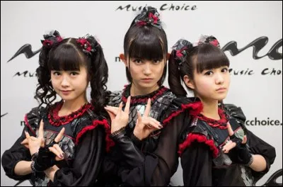 Derrière ces visages angéliques se cachent des âmes de véritables metalleuses ! Mais comment s'appelle ce groupe japonais ?