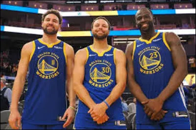 Où est basée la franchise de basket-ball des Golden State Warriors ?
