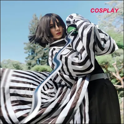 Et maintenant, un garçon. Cest...