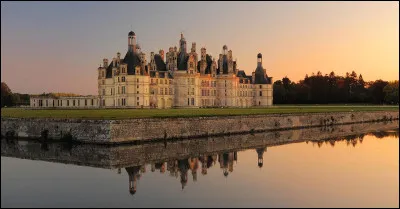 Le château de Chambord est le plus vaste des châteaux de la Loire.