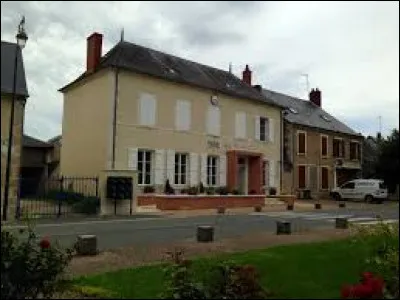 Nous terminons notre balade à Moulins-sur-Yèvre. Village Berrichon se situe en région ...