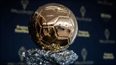 Laquelle de ces femmes a remporté le Ballon d'or féminin ?