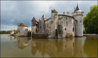 A quel homme de lettres le château de La Brède est-il associé ?