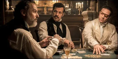 8. Les 3 "traîtres" : Fernand de Morcerf, Gérard de Villefort et le baron Danglars sont les trois anciens amis d'Edmond Dantès, le comte de Monte-Cristo. L'ayant trahi au début du film, que décide de faire le comte en retour ?