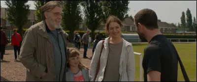 Quel est le titre de ce film, réalisé par Lucas Belvaux, fiction politique tournée dans le département, avec une scène finale au stade Bollaert ?