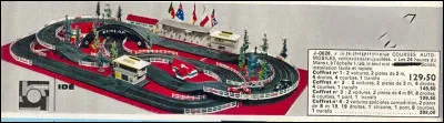 Quel était ce circuit pour voitures miniatures créé par Etienne Jouët en 1961 ?